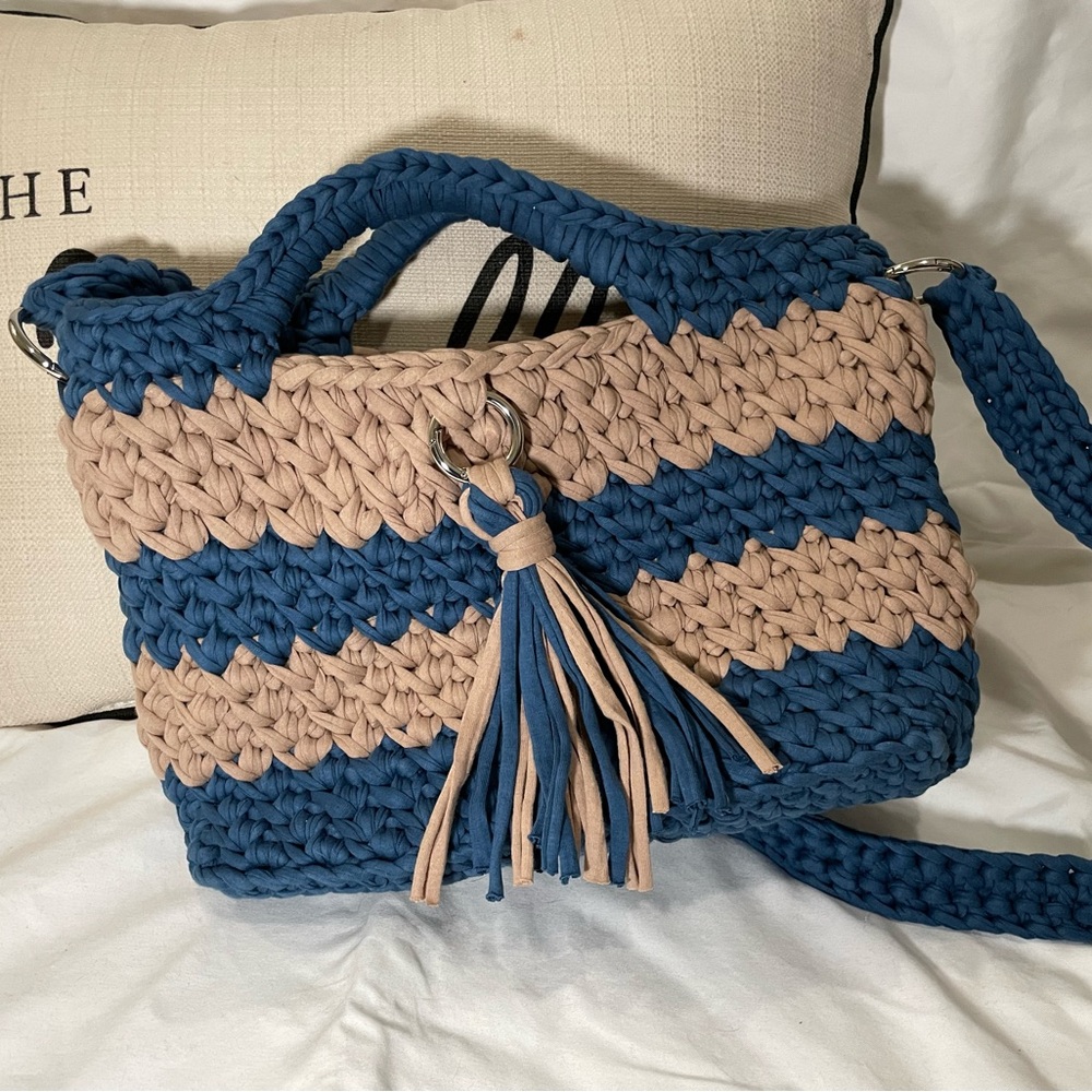 Tshirt yarn handmade bag